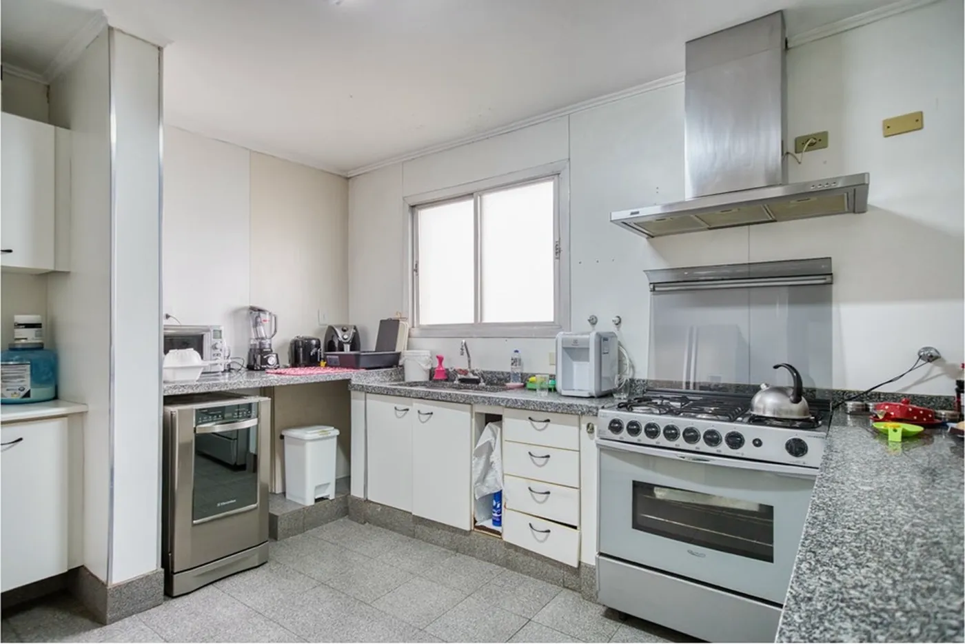 SIK 94 Apto 601081090-22 - REMAX Lepex Exclusividades