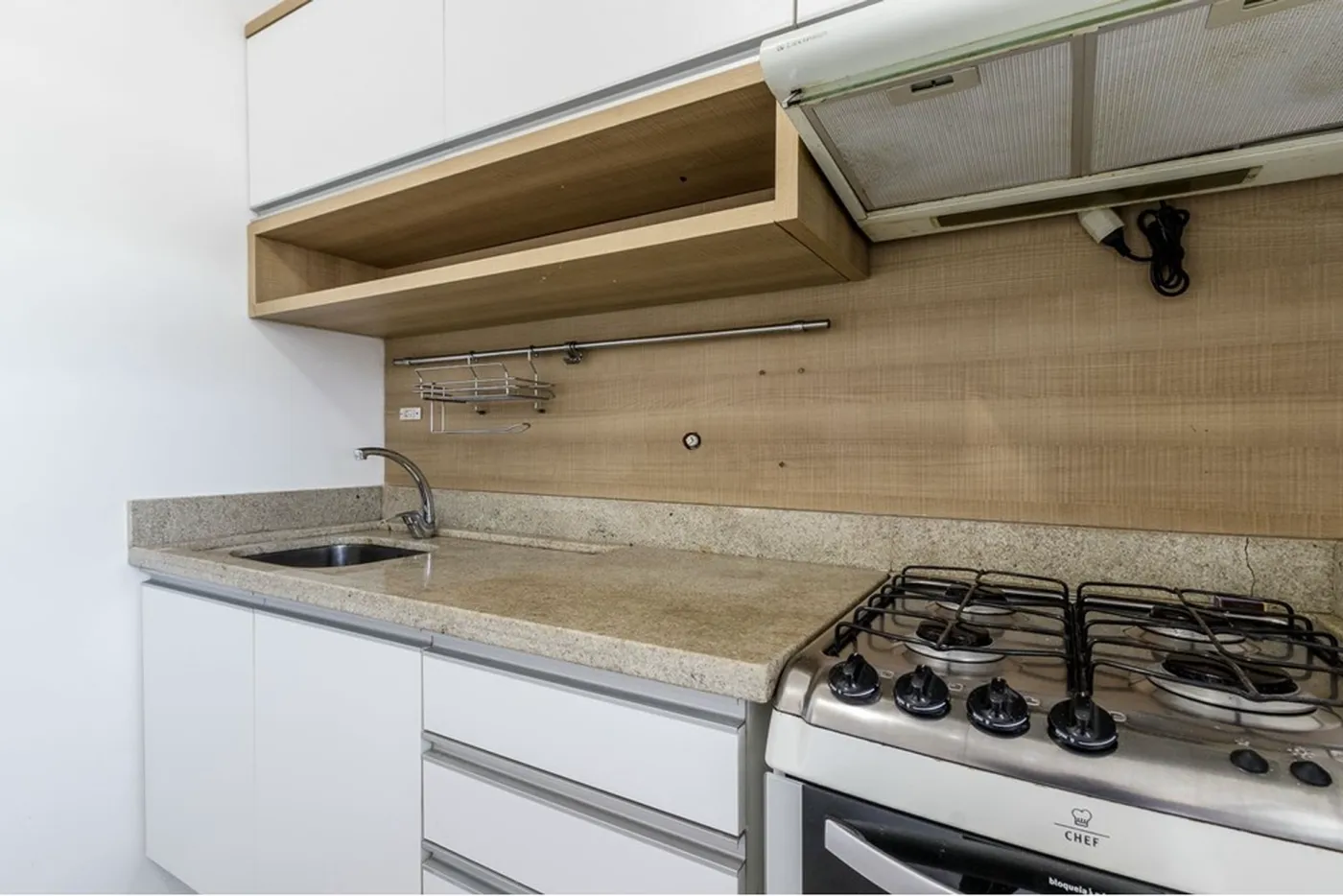 JBC 273 Apto 612511042-33 - REMAX Moderna Exclusividades