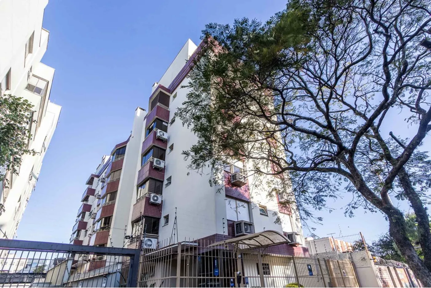 JBC 273 Apto 612511042-33 - REMAX Moderna Exclusividades