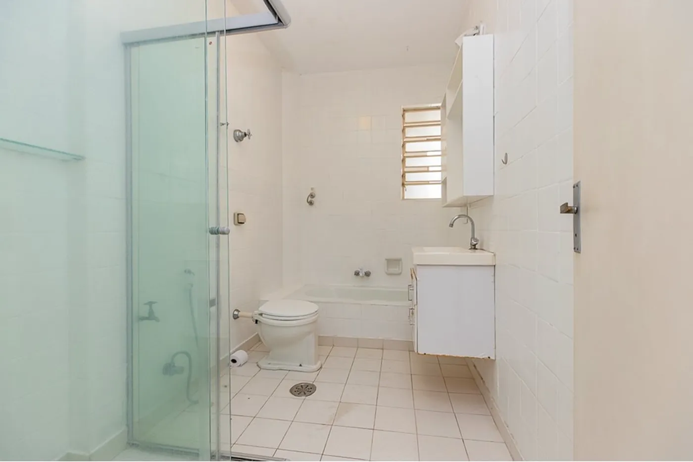 PL 1208 Apto 601241007-80 - REMAX Ville Exclusividades