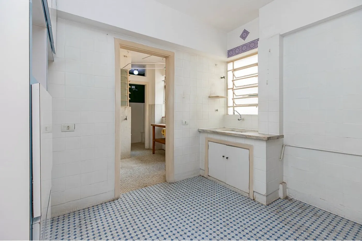 PL 1208 Apto 601241007-80 - REMAX Ville Exclusividades