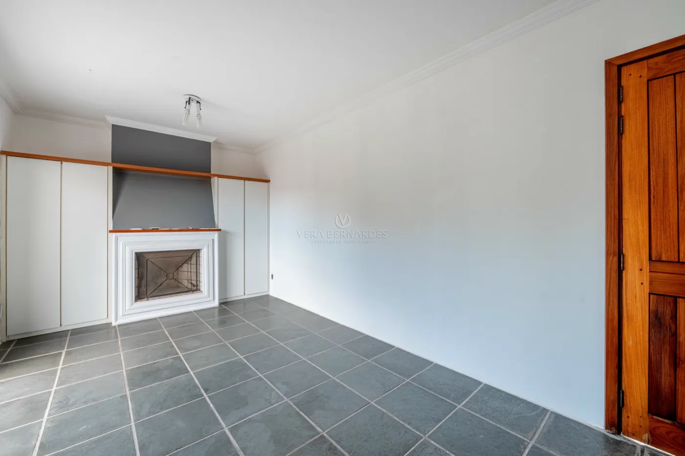 IETMF 40 Casa 43747 - VB Assessoria Imobiliária Exclusividades