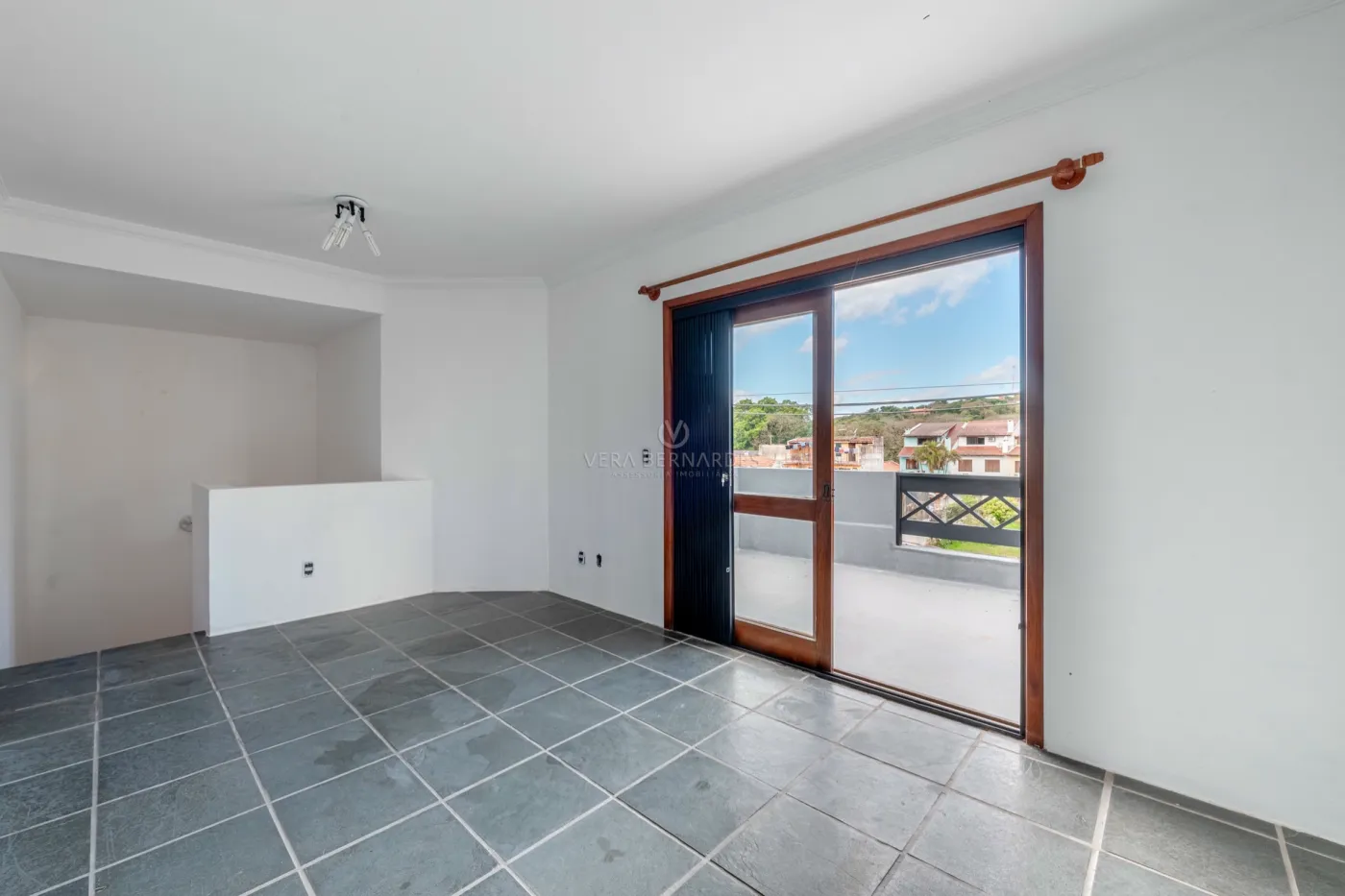 IETMF 40 Casa 43747 - VB Assessoria Imobiliária Exclusividades