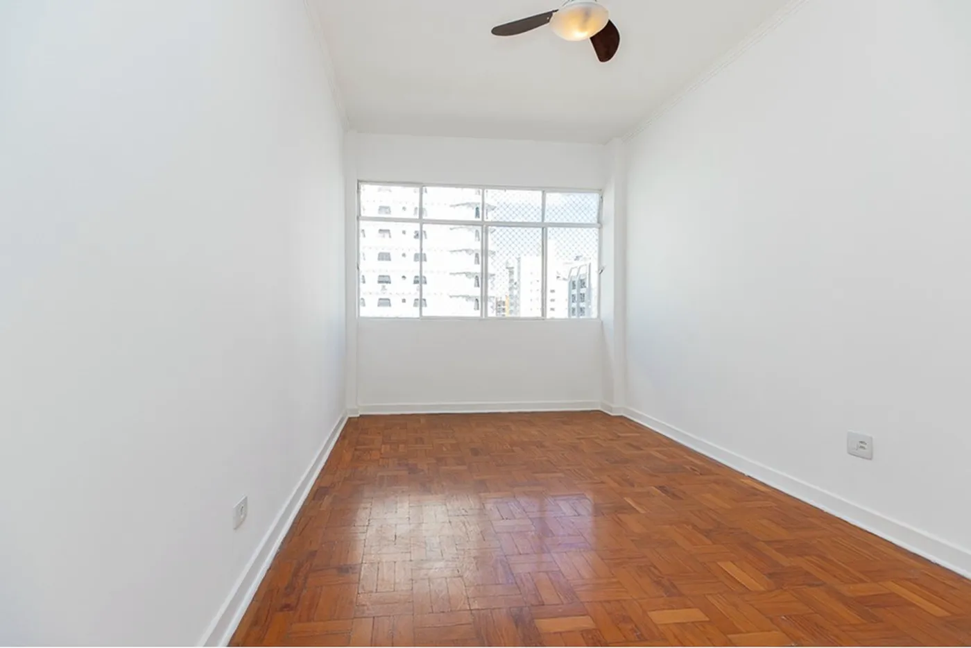 AS 113 Apto 601131009-89 - REMAX Ares Exclusividades