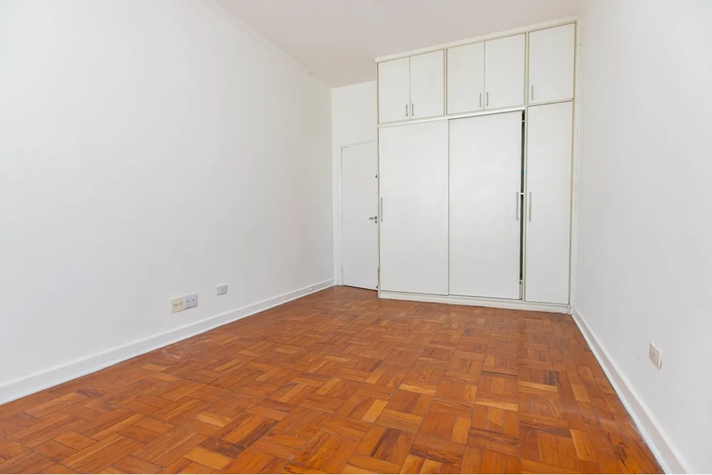 AS 113 Apto 601131009-89 - REMAX Ares Exclusividades