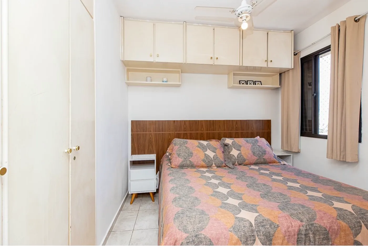 CAM 195 Apto 601131009-86 - REMAX Ares Exclusividades