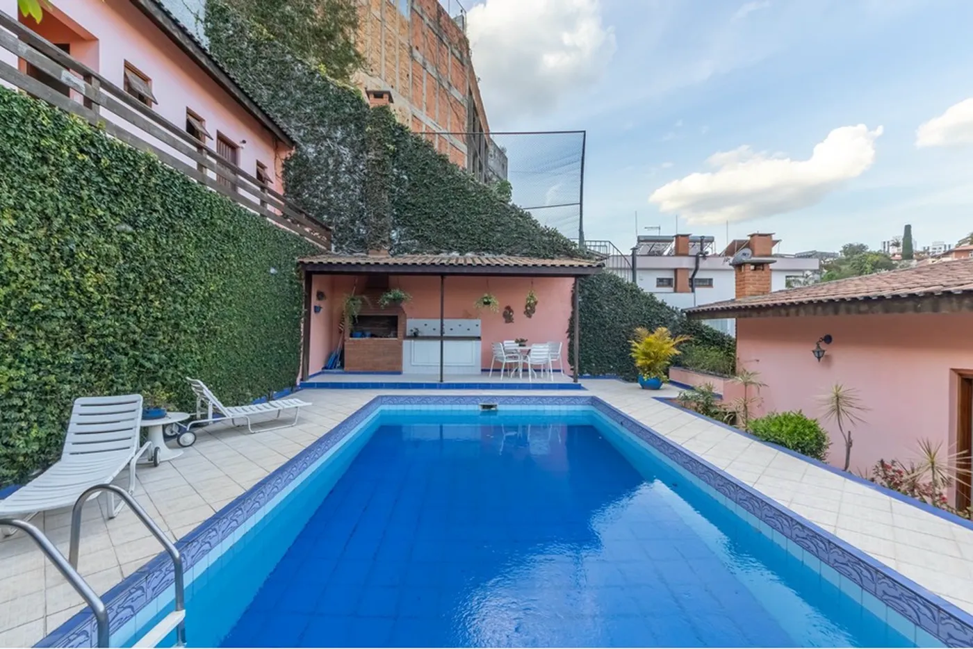 JSBDA 260 Casa 602291037-30 - REMAX B12 Exclusividades