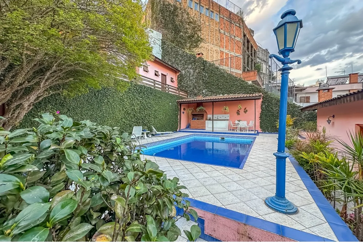 JSBDA 260 Casa 602291037-30 - REMAX B12 Exclusividades