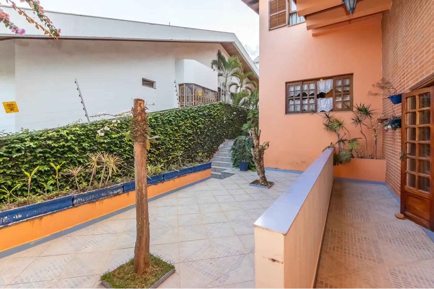 JSBDA 260 Casa 602291037-30 - REMAX B12 Exclusividades