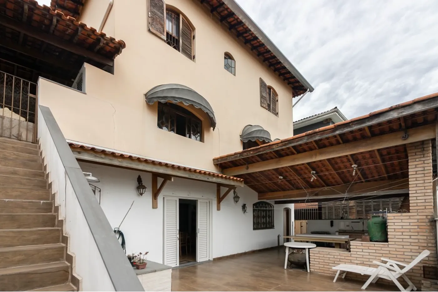 BPFL 176 601371078-8 - REMAX Boutique Exclusividades