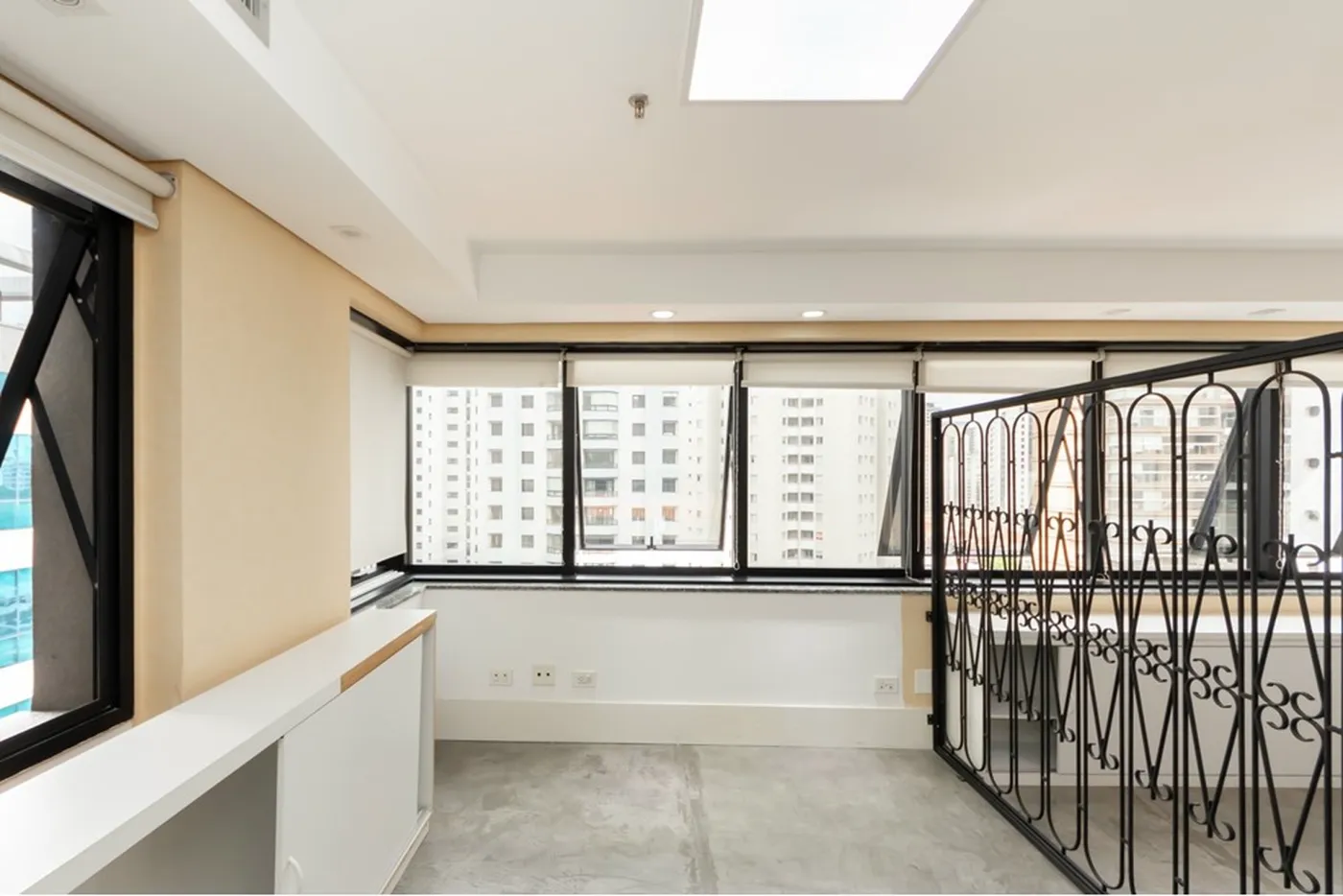 VNCDADCR 275 Sala 602031026-10 - REMAX Classique Exclusividades