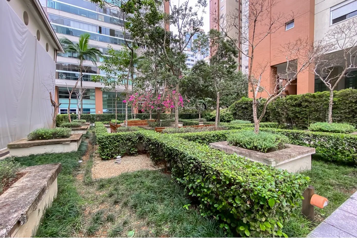 VOH 151 Apto 601481024-20 - REMAX Comunità Exclusividades