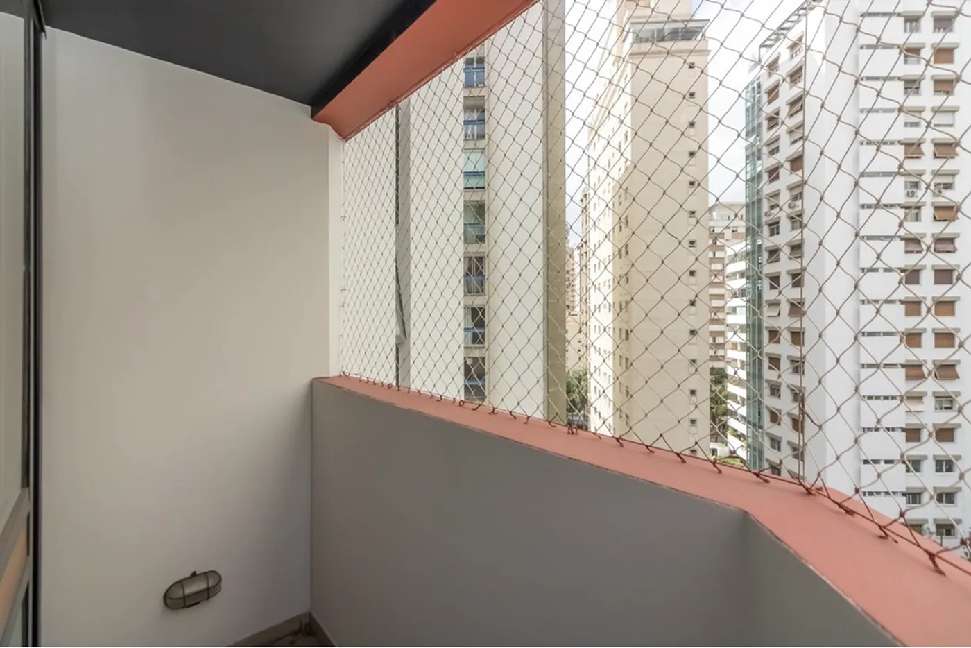HCB 1211 Apto 601081065-29 - REMAX Lepex Exclusividades