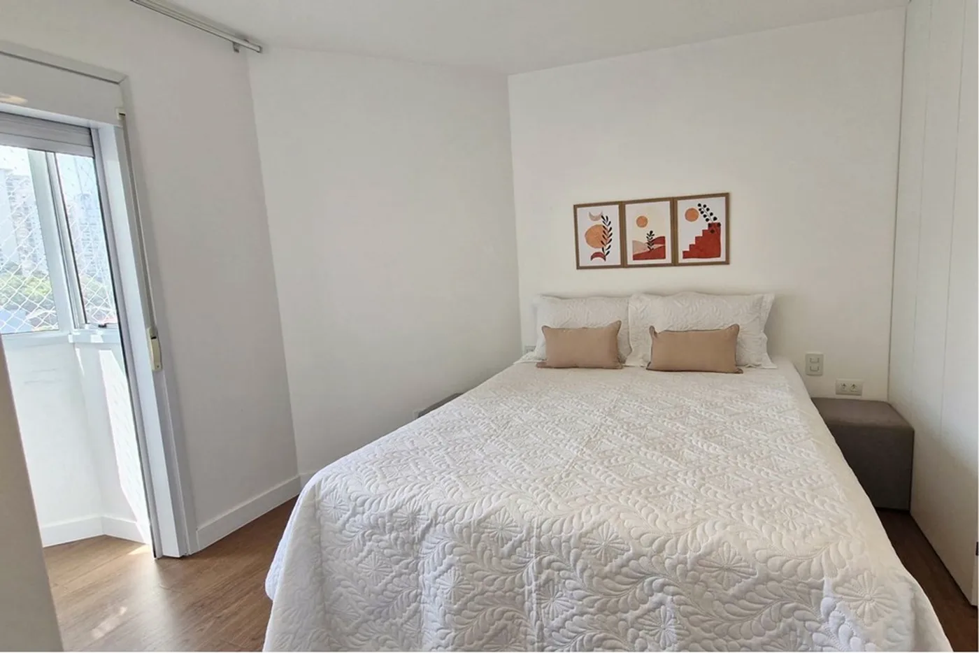 PJRU 932 Apto 601361044-56 - REMAX Trio Exclusividades