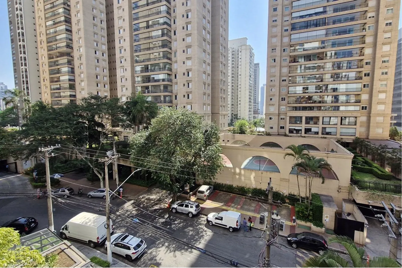 BPI 64 Apto 601361053-38 - REMAX Trio Exclusividades
