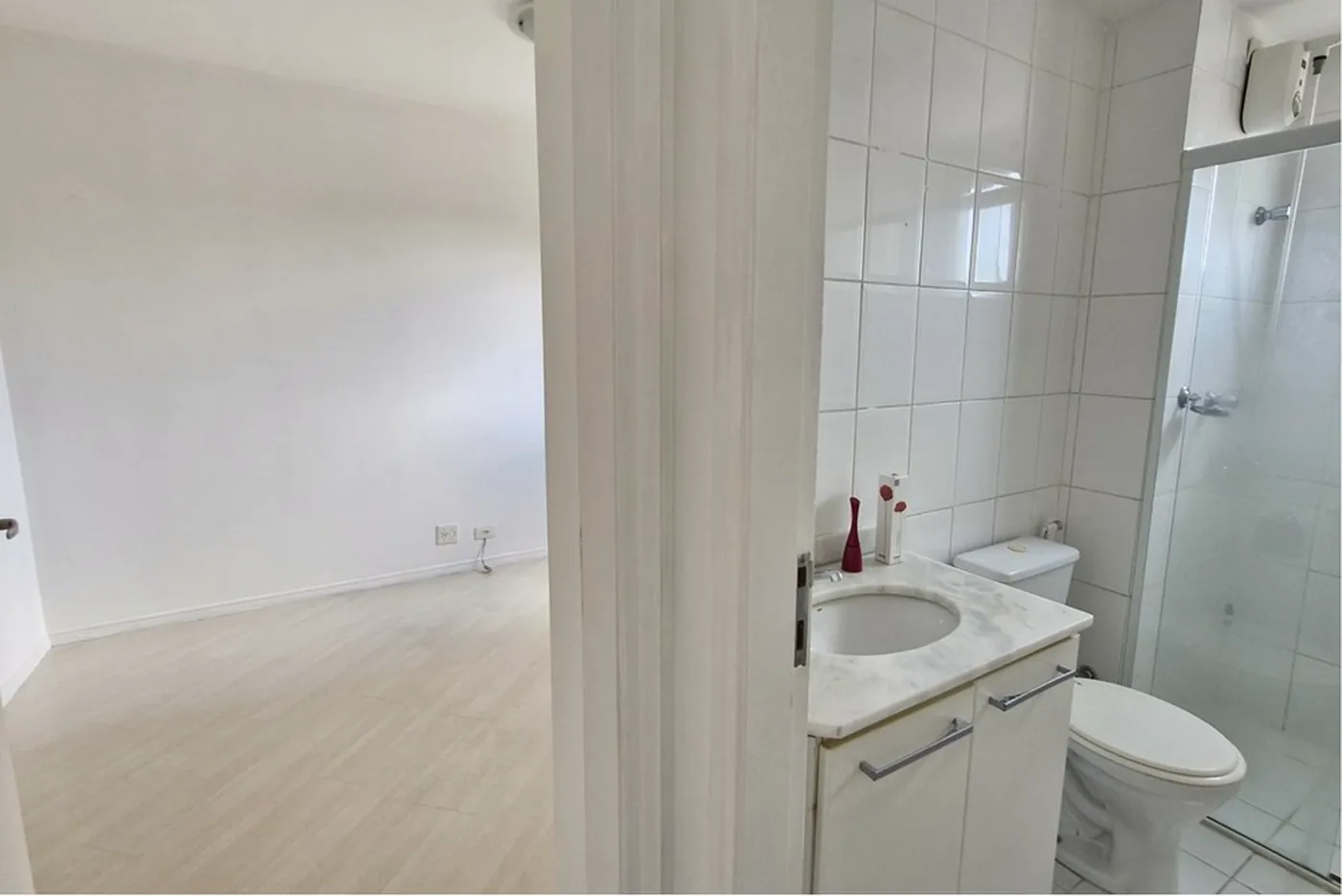 VAMNC 621 Apto 601131017-51 - REMAX Ares Exclusividades