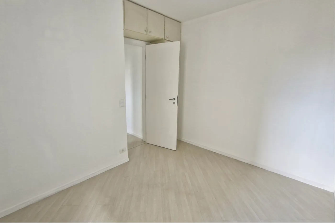 VAMNC 621 Apto 601131017-51 - REMAX Ares Exclusividades