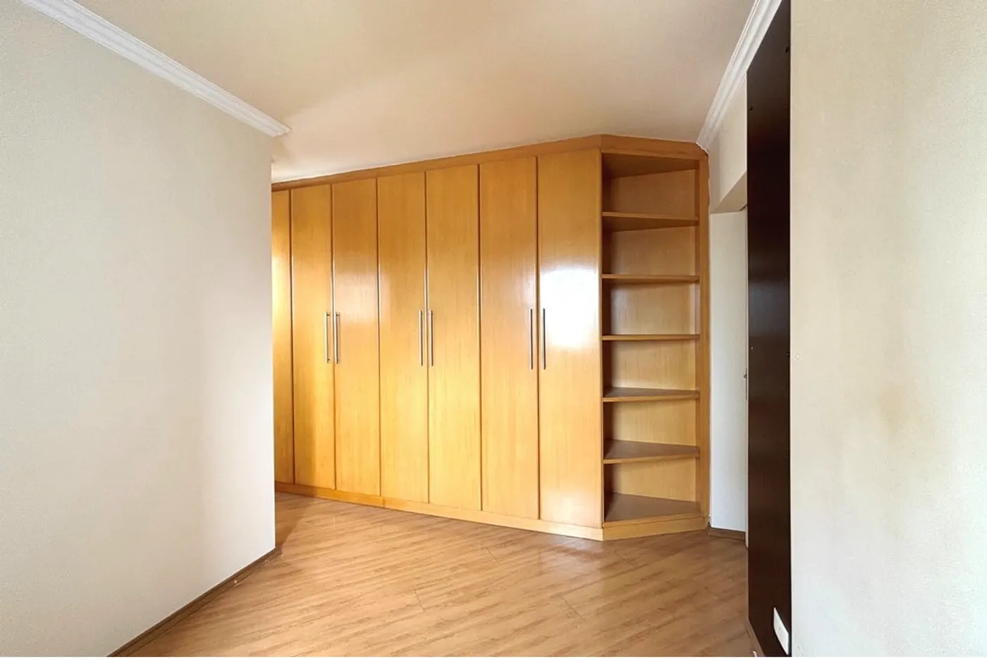 SBDS 834 Apto 602031008-78 - REMAX Classique Exclusividades