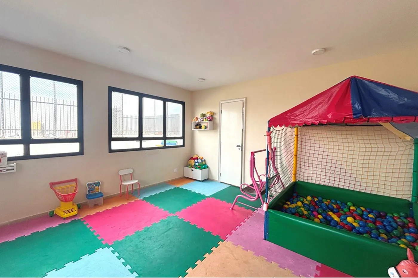 SBDS 834 Apto 602031008-78 - REMAX Classique Exclusividades