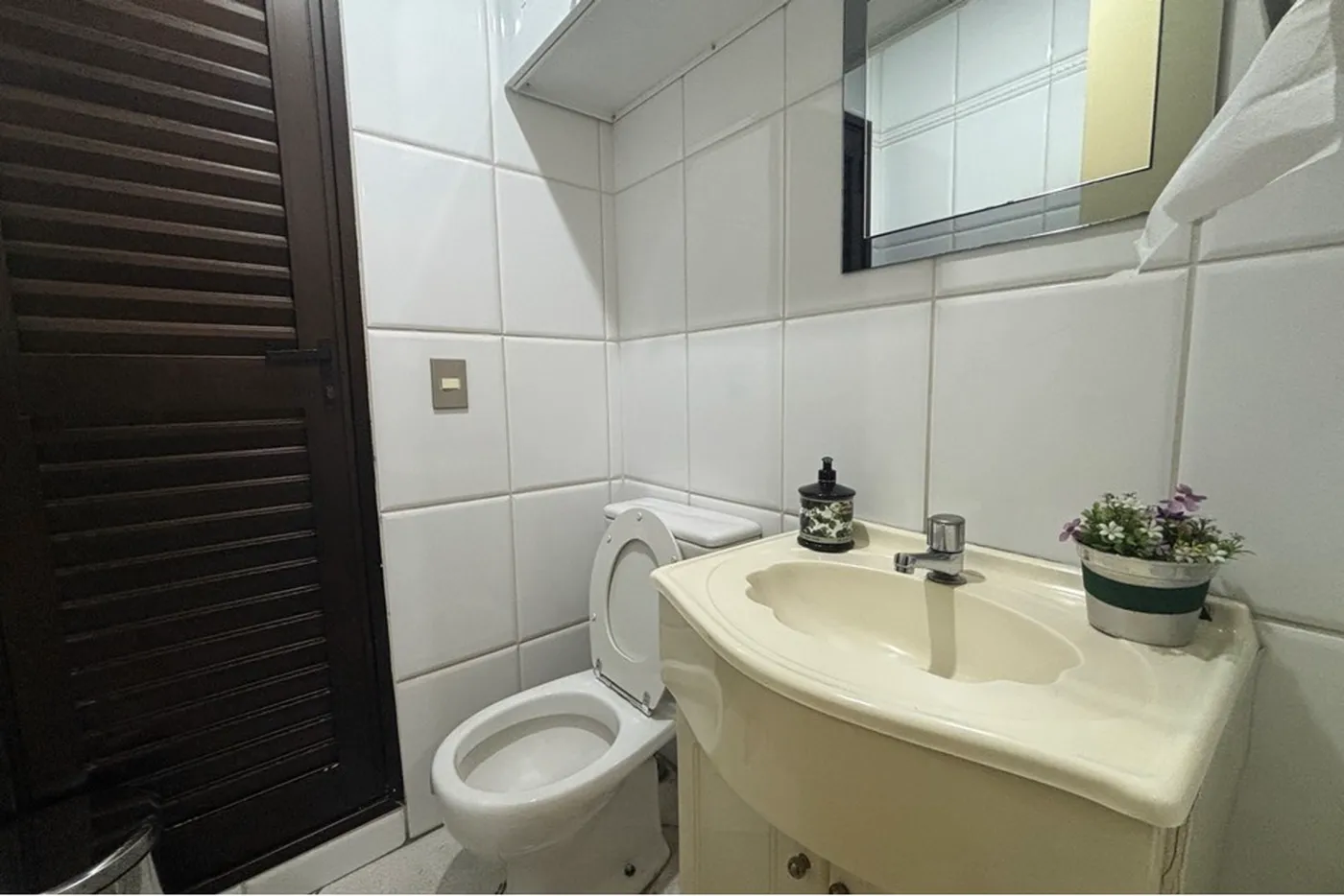 VCDB 173 Sala 602031008-80 - REMAX Classique Exclusividades