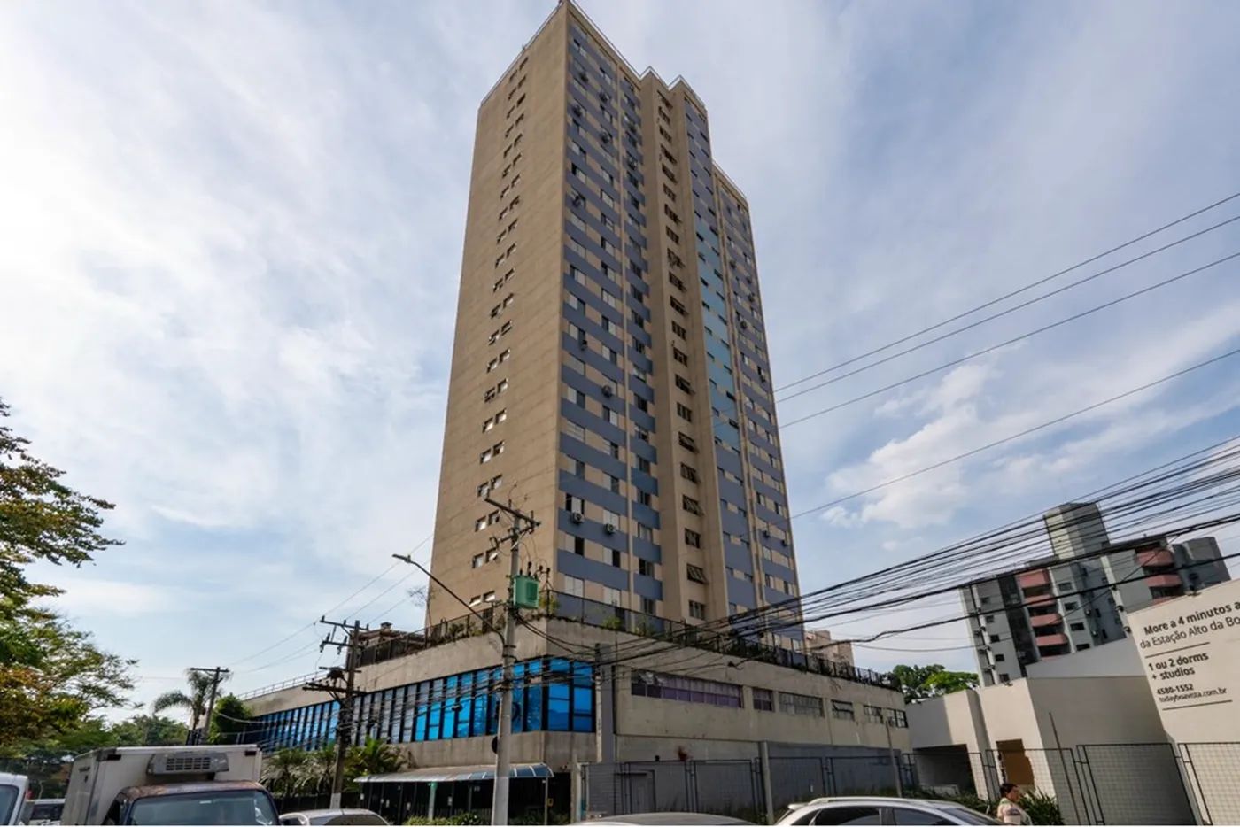 ADBVNDJ 95 Apto 601131035-36 - REMAX Ares Exclusividades