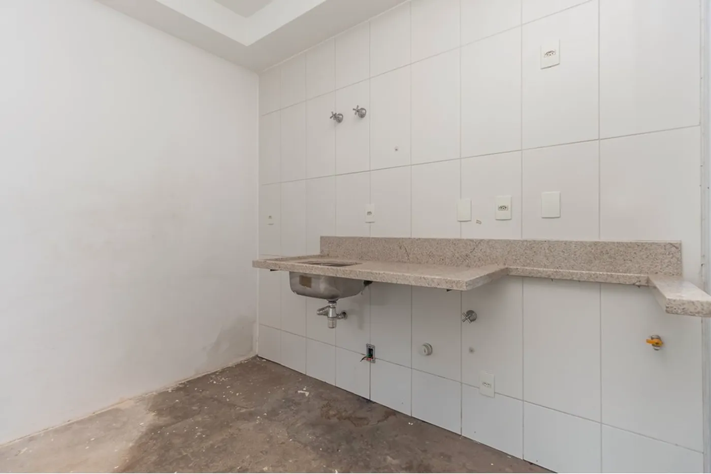 SC 1164 Apto 602031002-110 - REMAX Classique Exclusividades