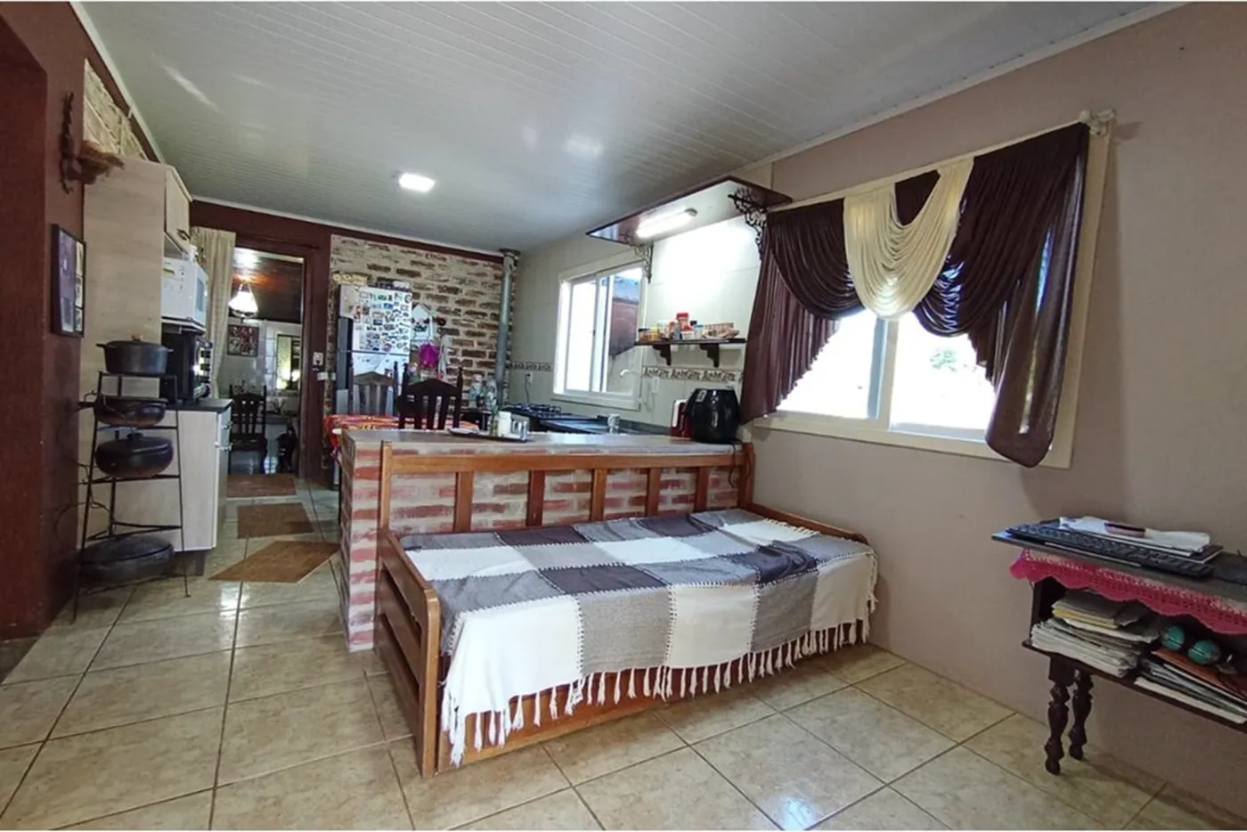 CJK 399 612511062-5 - REMAX Moderna Exclusividades