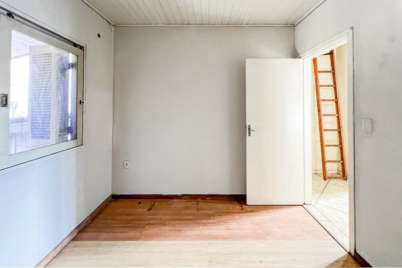 EVB 2851 Loja 612651052-65 - REMAX Pillares Exclusividades