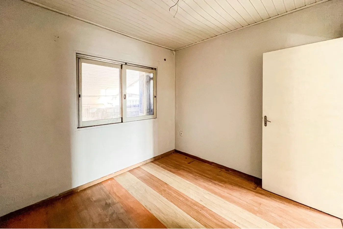 EVB 2851 Loja 612651052-65 - REMAX Pillares Exclusividades