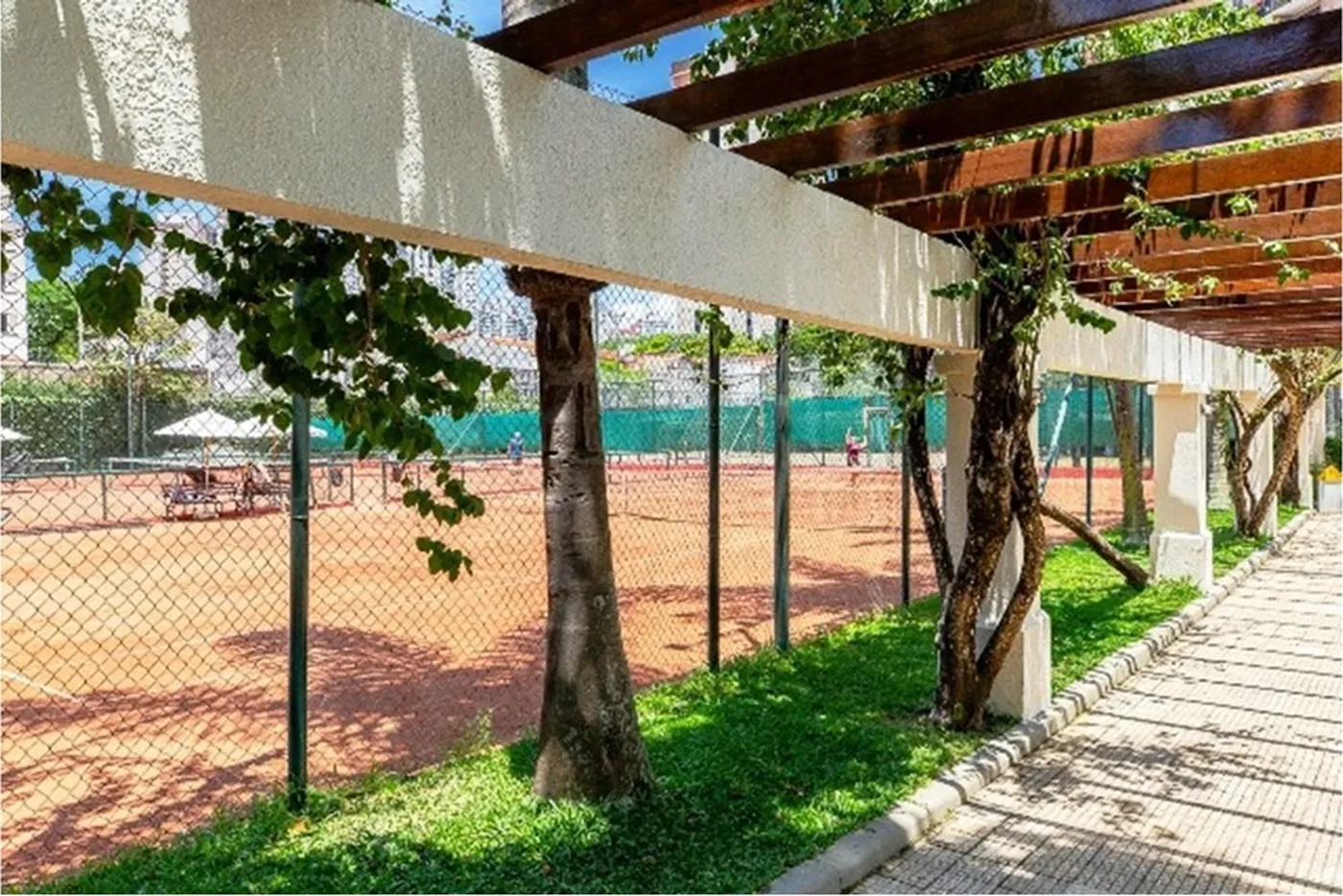 SABG 331 Apto 601301079-13 - Remax Studio 76 Exclusividades