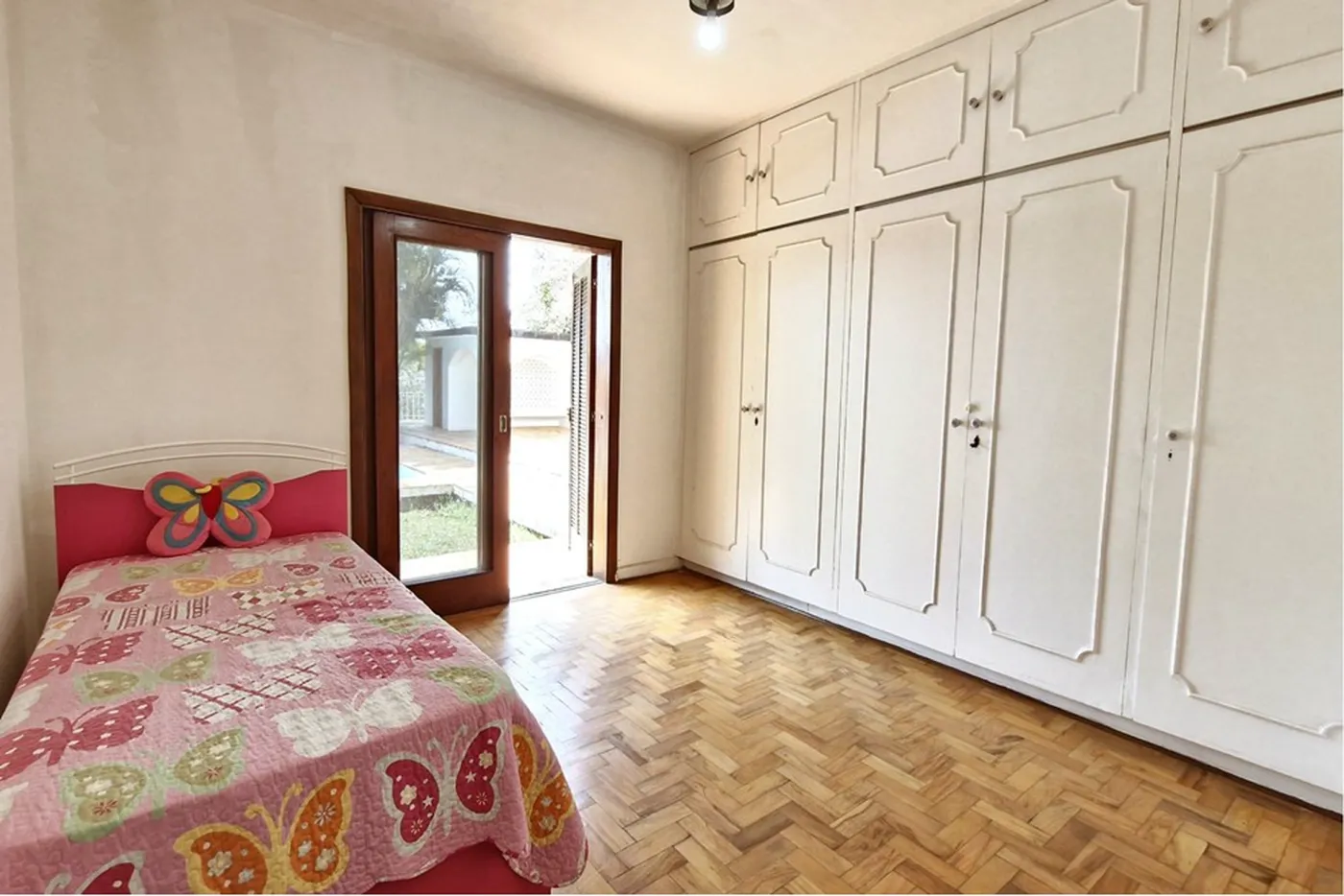 JGOM 347 601361045-17 - REMAX Trio Exclusividades