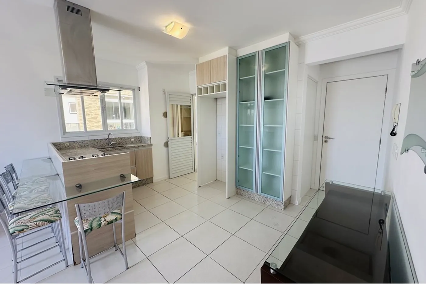 IMDH 515 Apto 590441010-70 - REMAX Dream On II Exclusividades