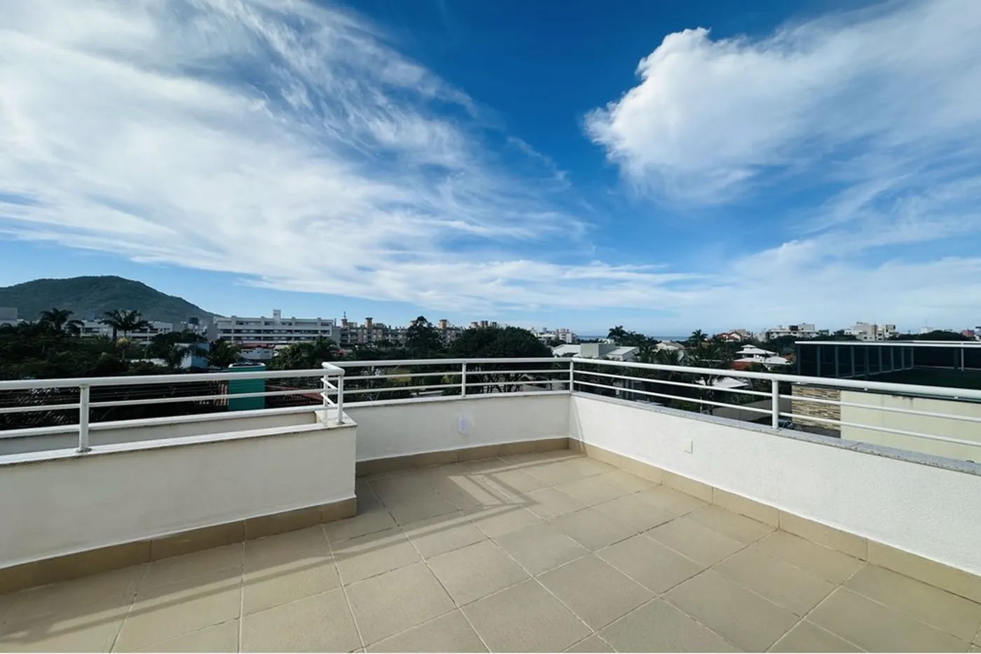 IMDH 515 Apto 590441010-70 - REMAX Dream On II Exclusividades