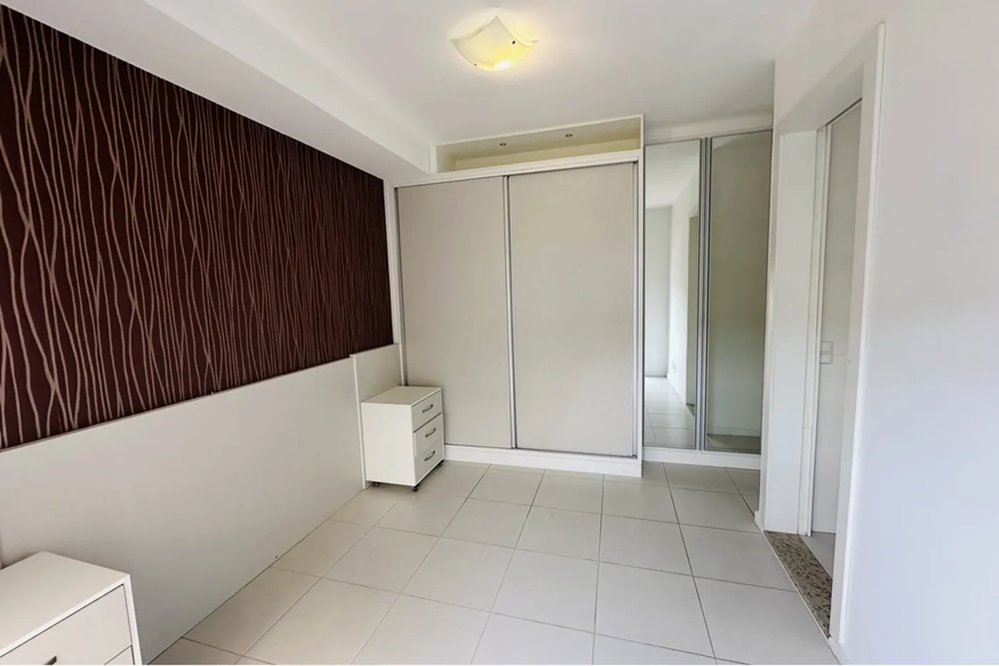 IMDH 515 Apto 590441010-70 - REMAX Dream On II Exclusividades