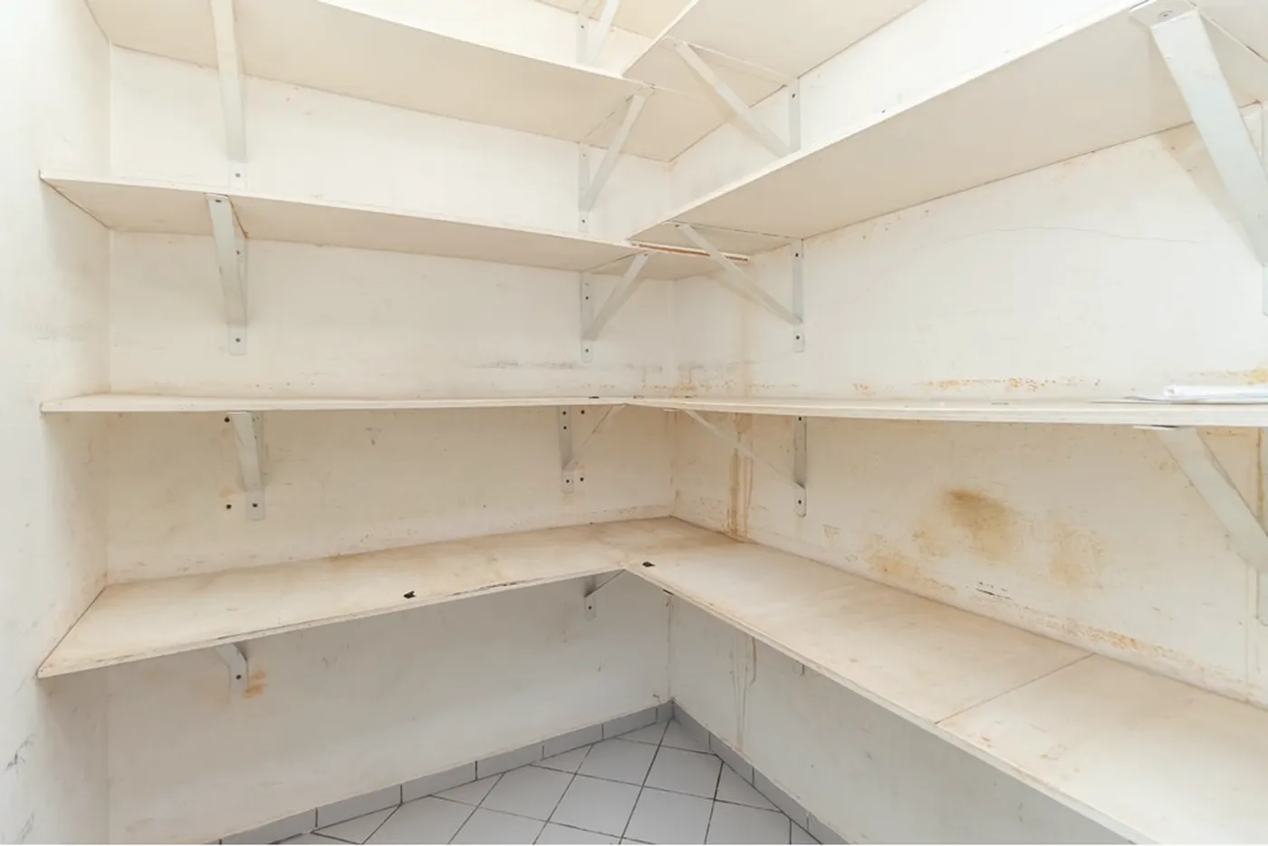 JMKOMDA 652 Apto 601721028-55 - REMAX Front Exclusividades — foto 4