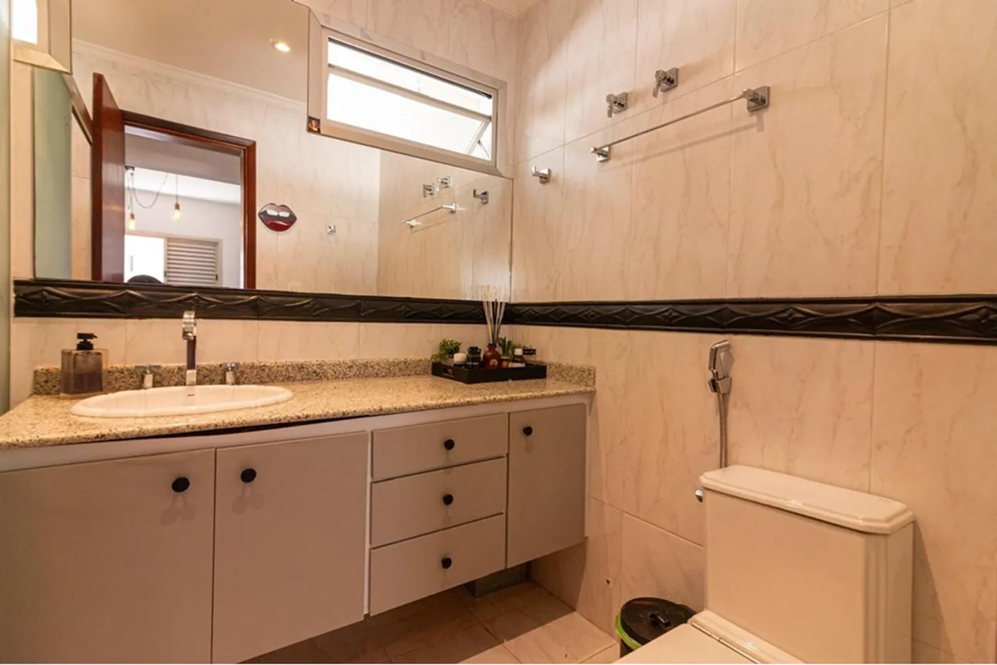 MM 420 Apto 602221006-18 - REMAX Galeria Exclusividades