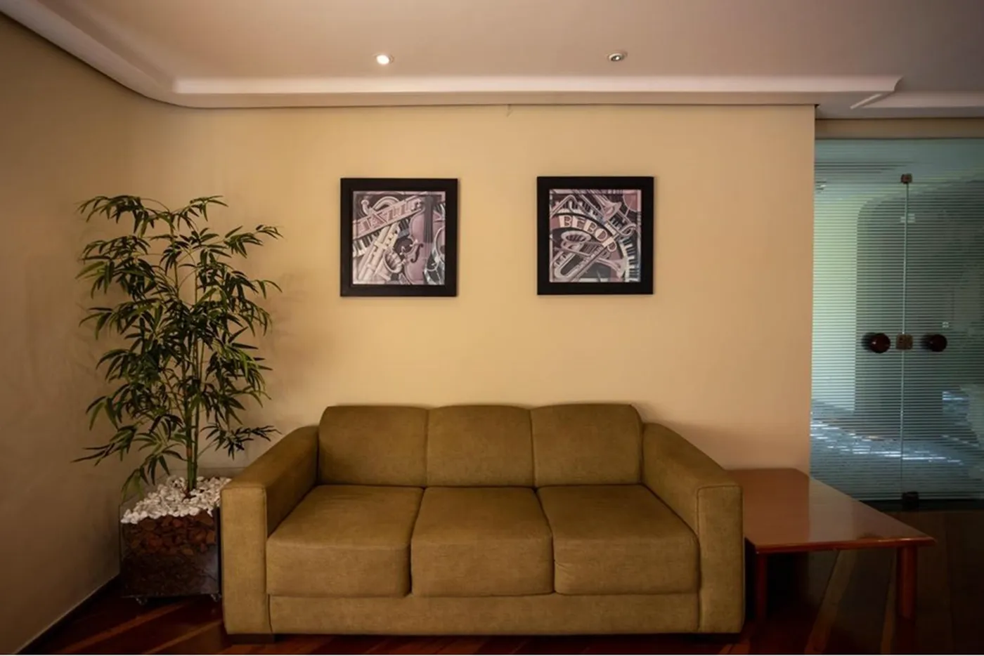 MM 420 Apto 602221006-18 - REMAX Galeria Exclusividades