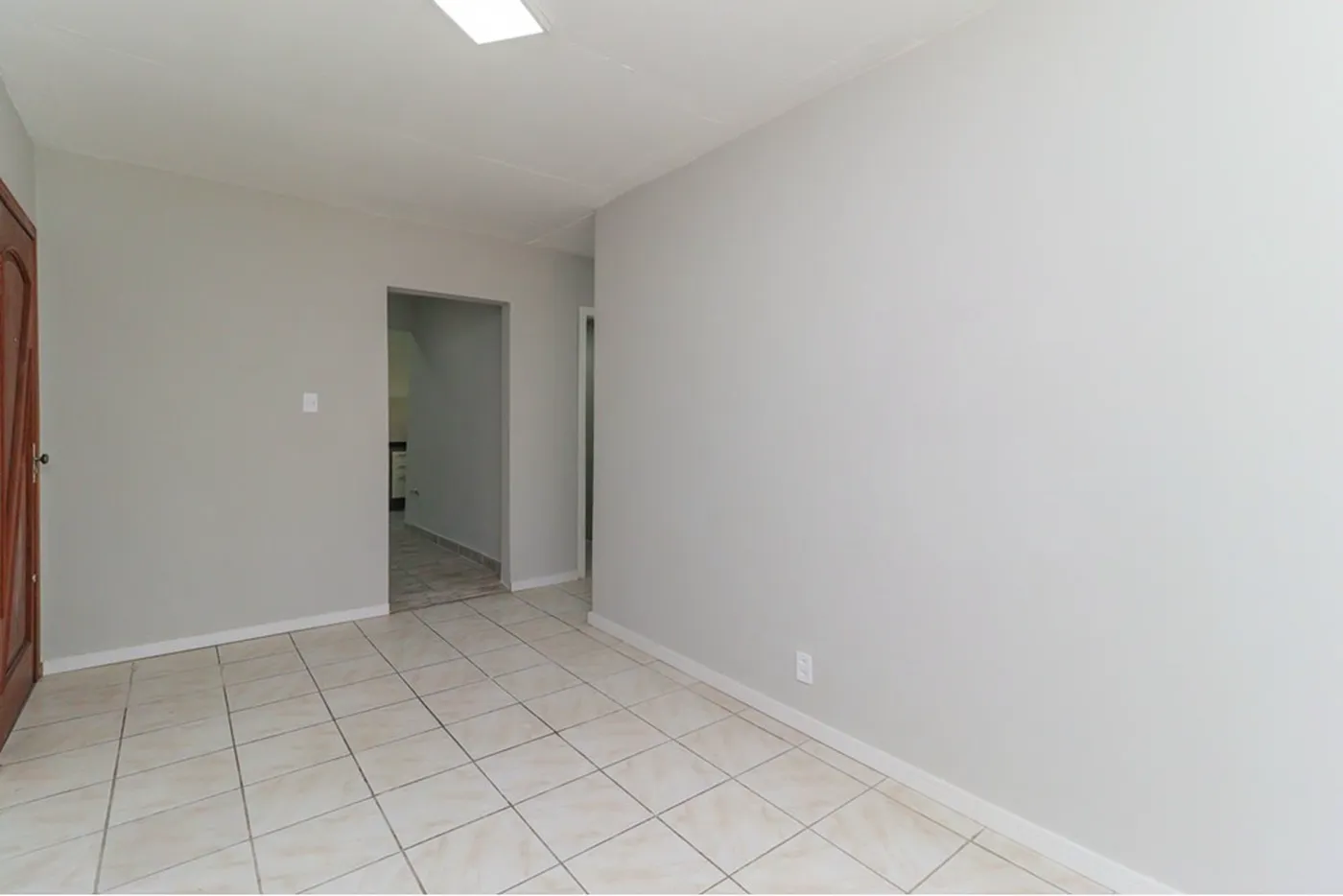 CEP 333 Apto 610191037-96 - REMAX Casa Sul Exclusividades