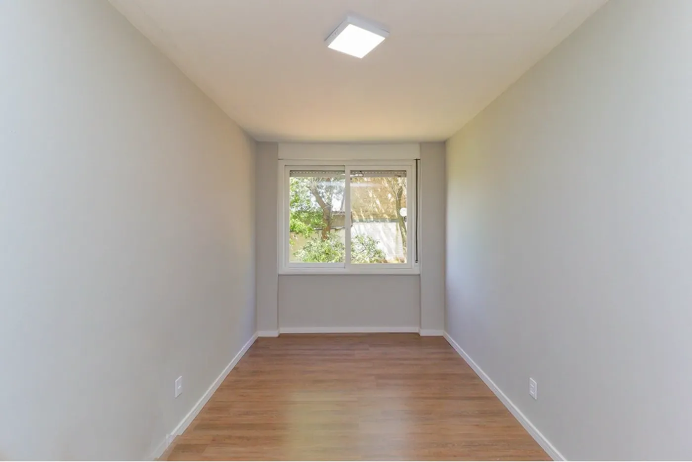 CEP 333 Apto 610191037-96 - REMAX Casa Sul Exclusividades