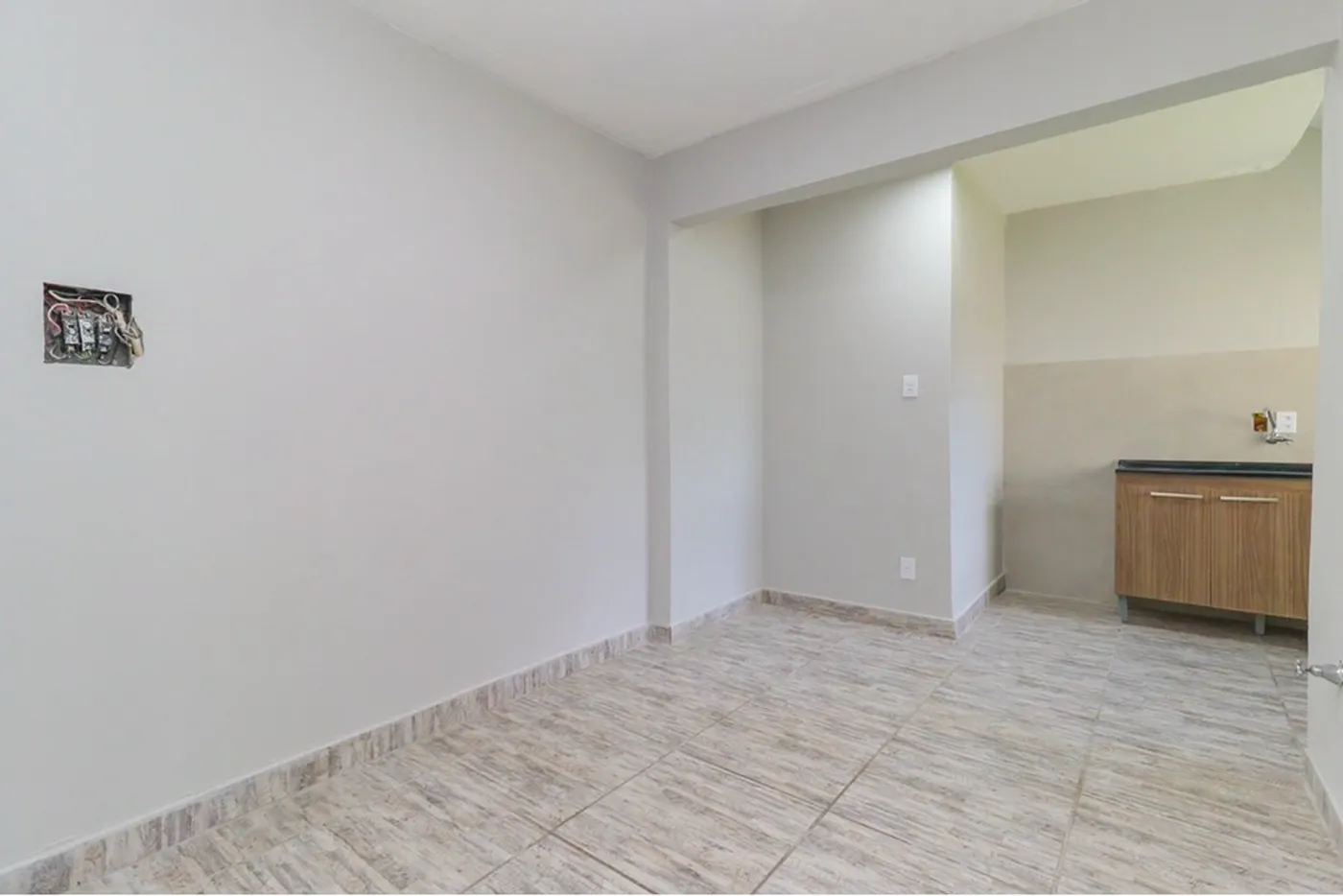 CEP 333 Apto 610191037-96 - REMAX Casa Sul Exclusividades