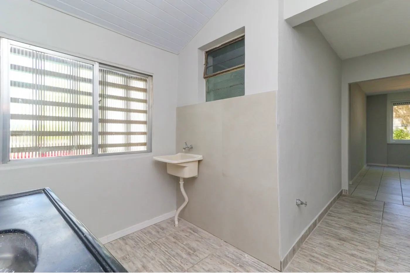 CEP 333 Apto 610191037-96 - REMAX Casa Sul Exclusividades