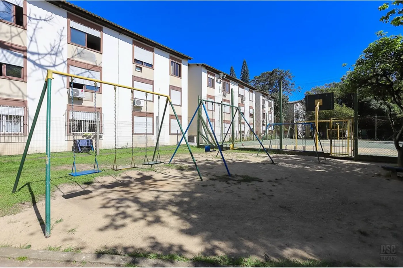 CEP 333 Apto 610191037-96 - REMAX Casa Sul Exclusividades