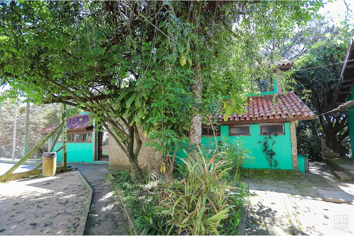 CEP 333 Apto 610191037-96 - REMAX Casa Sul Exclusividades