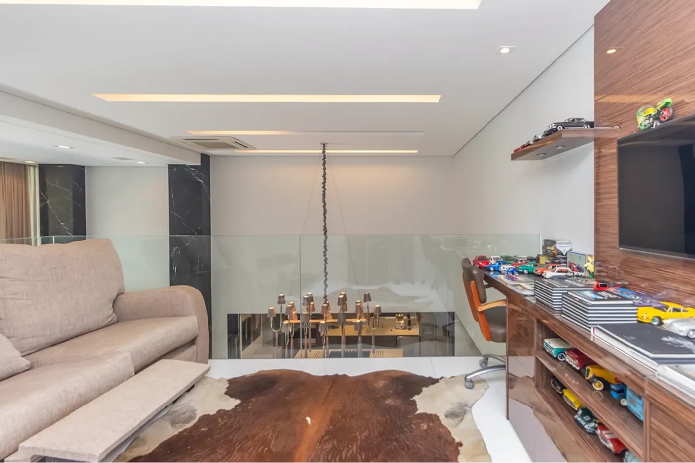 CBE 640 Apto 601481004-53 - REMAX Comunità Exclusividades