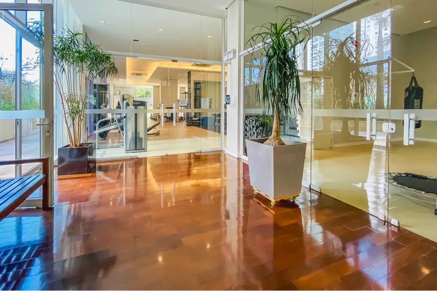 CBE 640 Apto 601481004-53 - REMAX Comunità Exclusividades