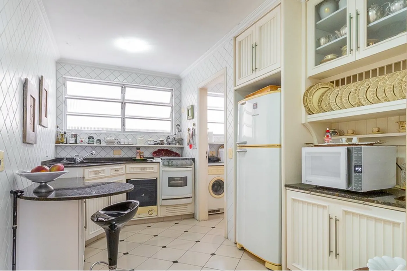 IBJ 166 Apto 601081007-112 - REMAX Lepex Exclusividades