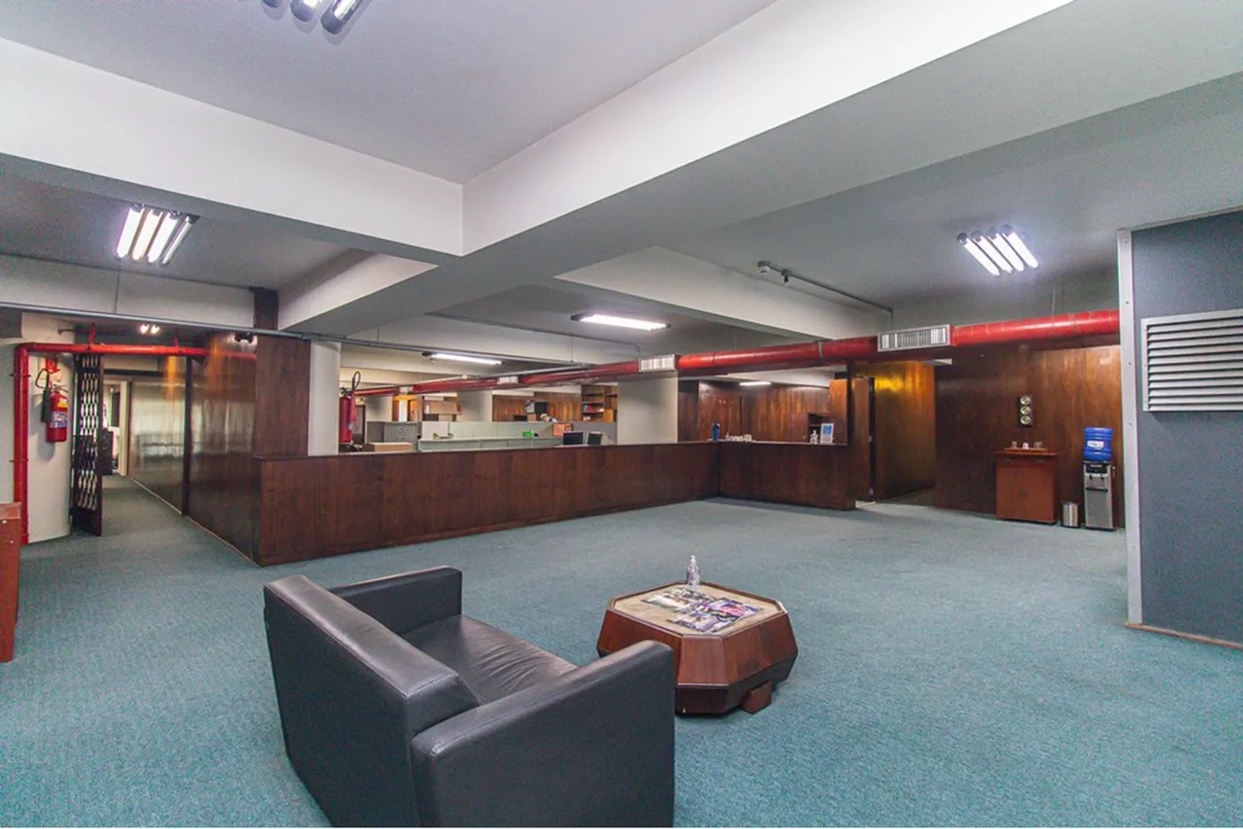 RDR 105 Sala 601081056-48 - REMAX Lepex Exclusividades
