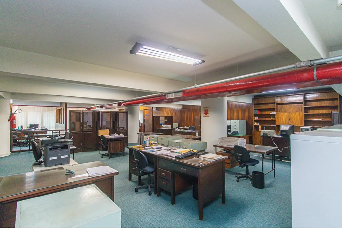 RDR 105 Sala 601081056-48 - REMAX Lepex Exclusividades