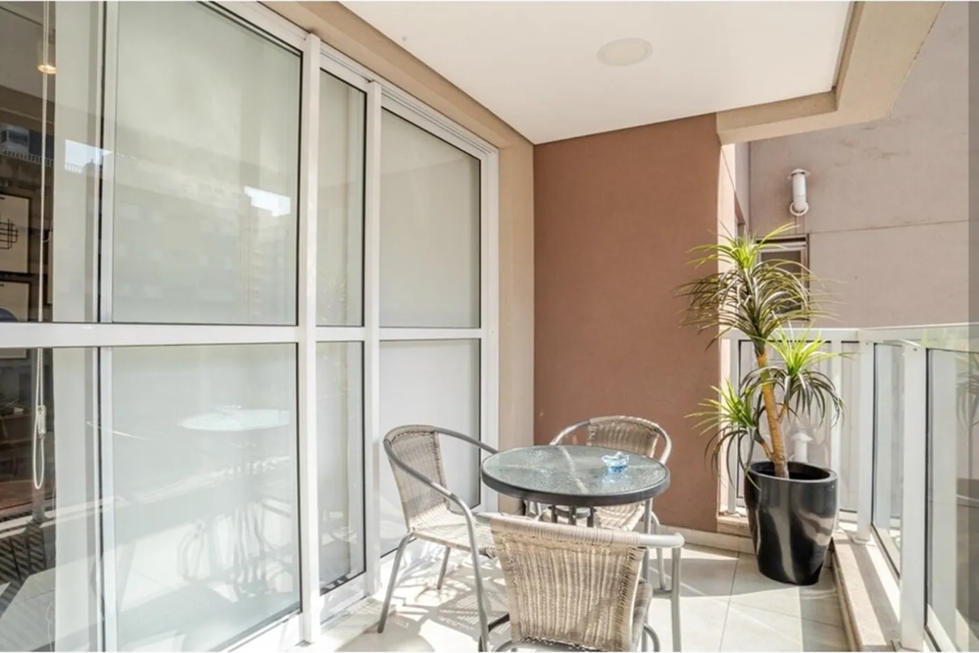 CA 810 Apto 602231016-7 - Remax Prime Connection Exclusividades