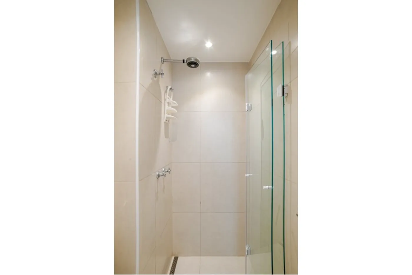 CA 810 Apto 602231016-7 - Remax Prime Connection Exclusividades